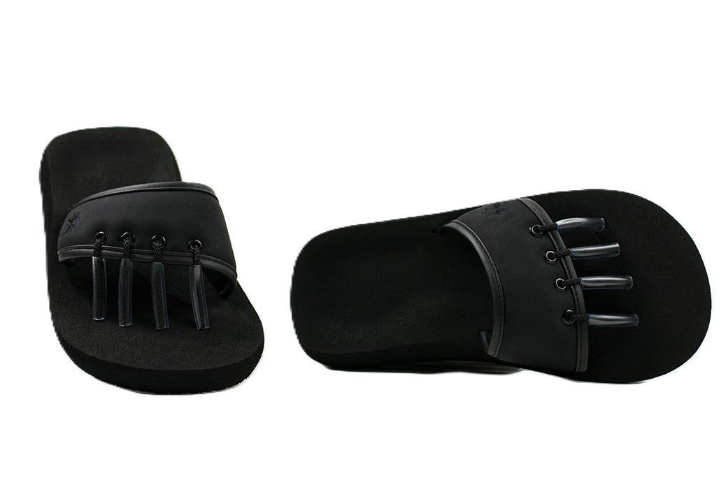 Bhakti Black